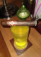 Diamond Crown Maduro.jpg