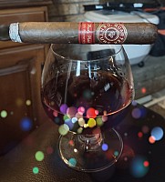 Rocky Patel Quarter Century.jpg